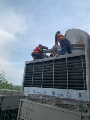 Thi công thay thế tấm tản nhiệt Tháp giải nhiệt Liangchi tại nhà máy DORCO Hà Nam
